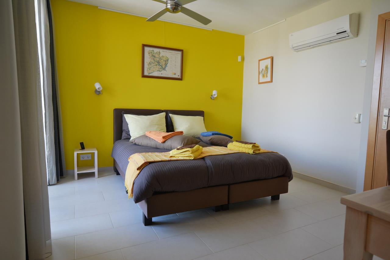 Bed And Breakfast Cas Al Cubo Тавира Экстерьер фото