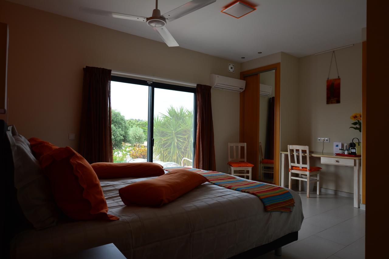 Bed And Breakfast Cas Al Cubo Тавира Экстерьер фото